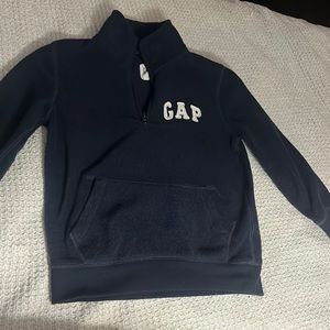 Gap pull over